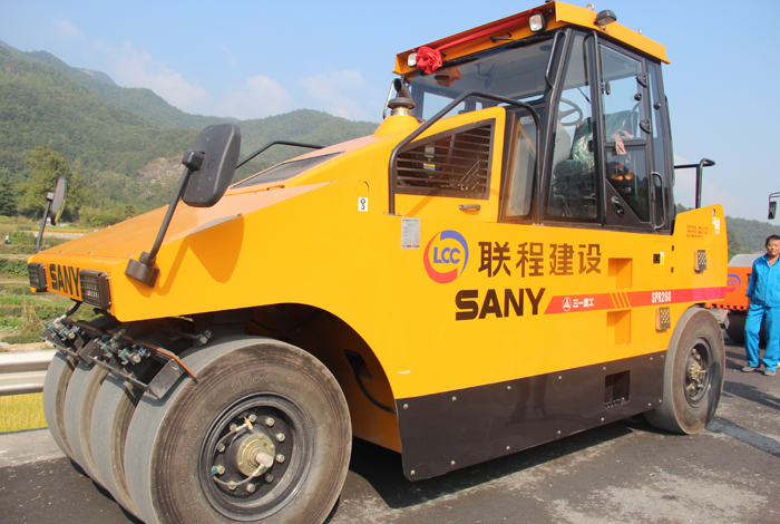 1736234788.jpg 2014032614002767.jpg